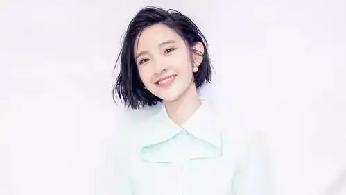 原来除了眉毛和发型,一口好牙也可以让你脱颖而出
