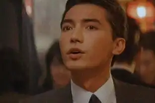  蔡徐坤长卷发上热搜,他的长卷发才叫惊艳,让整个西方为之痴迷