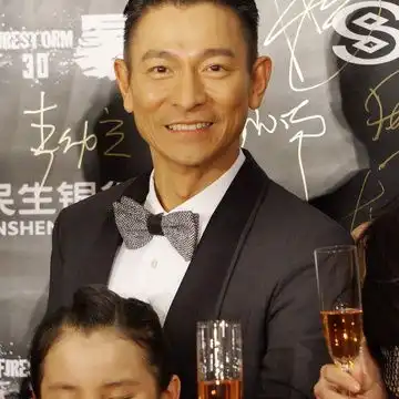  刘德华