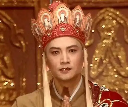  唐僧在女儿国破了色戒蝎子精勾引他时,无意间发现端倪