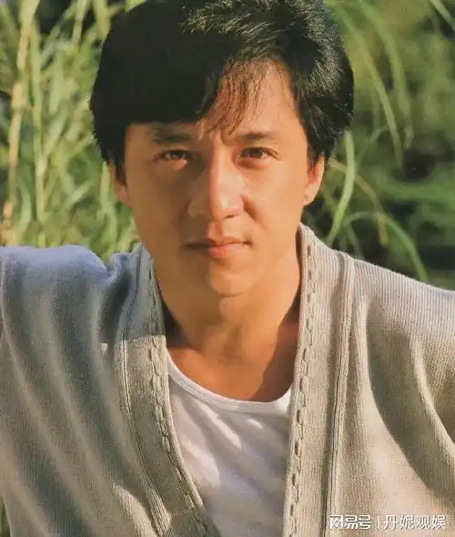  二十年前的香港就是神仙打架,痞帅陈冠希儒雅黎明,张国荣尊龙