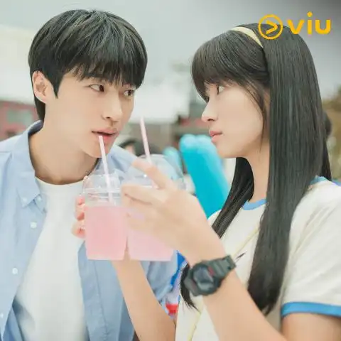  热门韩剧背著善宰跑ep.6抢先看,金惠奫挡不住边佑锡的无心犯罪本人疯狂放电却不自知