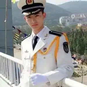  最帅军装照征集丨社会主义接班人的颜值,由我们来守护