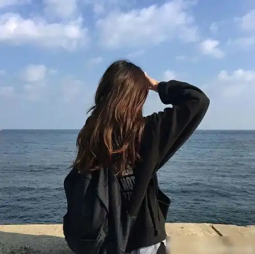  姐姐22岁,爹妈决定生2胎,然后爸妈双亡,姐姐该抚养弟弟吗
