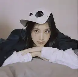  孙嘉灵高冷女神or人间烟火新世代的女演员有她自己的想法