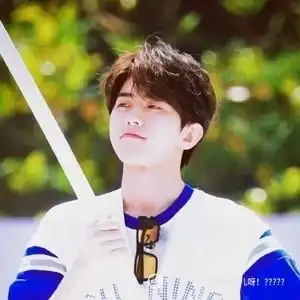  蔡徐坤明星资料大全蔡徐坤动态蔡徐坤电视剧电影爱奇艺泡泡