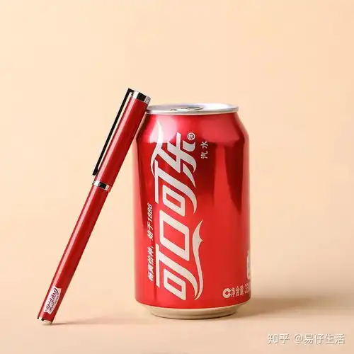 御姐感头像可口可乐公司