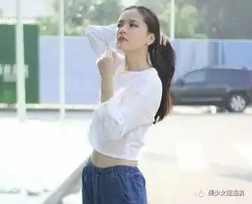  李沁这么好看自拍起来简直一言难尽