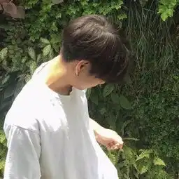 好看头像背影11岁陈赫