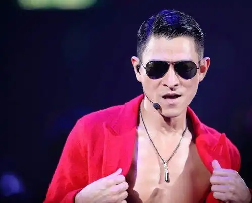  叫板刘德华对古天乐炫富,怼杨幂吴亦凡赵英俊,如今被全网封杀