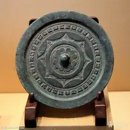  福州铜镜鉴定13395992576