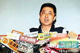  朱延平被指虐童小小彬开记者会澄清哭是天赋