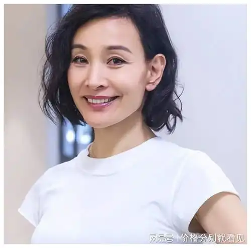  年轻时移居国外,晚年却回国捞金,这4位明星看看都有谁