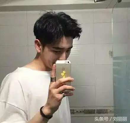 潮流超拽头像女生头像大