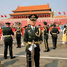 帅呆了宜宾竟有这么多人亮相国庆阅兵军乐团联欢表演