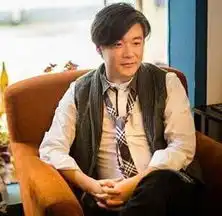  张嘉佳接替宁财神担任非诚勿扰嘉宾图