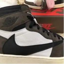  原价开抢travisscottxairjordan1又突击发售