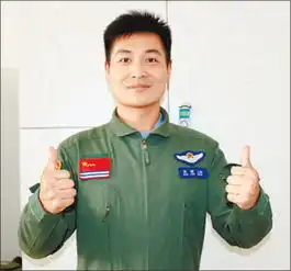  飞鲨是怎样炼成的