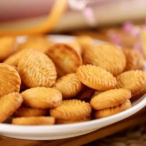  香葱芝麻小饼干好吃猴菇曲奇儿童早餐酥性散称装礼盒装饼干批发