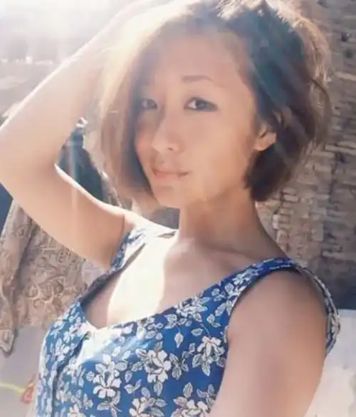  60岁刘欢现状变得认不出,有钱有名又如何病魔面前人人平等