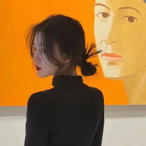 你是我年少的欢喜头像女