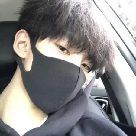  高冷男生头像不善言辞就活该孤独