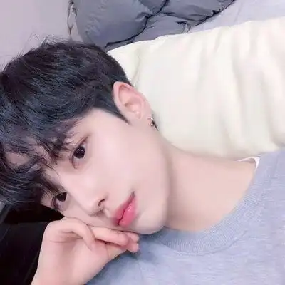  男生头像清新干净,人生中只配错过的帅哥哥