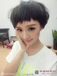  90后嫩模酷似杨幂海量私照曝光