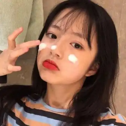  伤感女生头像伤心难过,患得患失不如洒脱离开