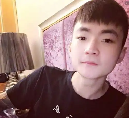  海豚湾恋人童星12岁和女粉丝玩脱衣,现在被判刑15年,其他童星发展的怎样