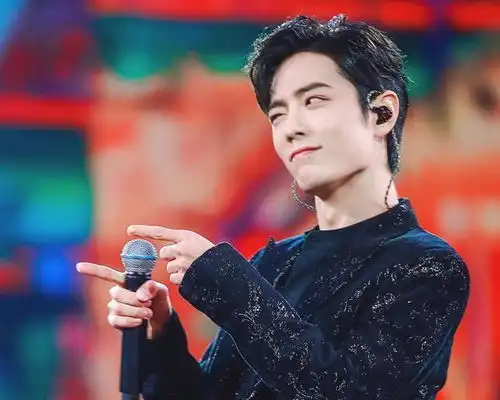  为什么肖战王一博艰难同台,却还是零互动