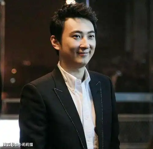 列五中学李易峰头像郑开
