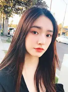  美颜社春天的颜色在脸上杨幂李沁pony示范最美春妆
