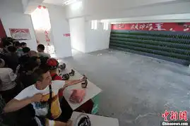  长沙打造减压节砸鸭梨打老板宣泄不满