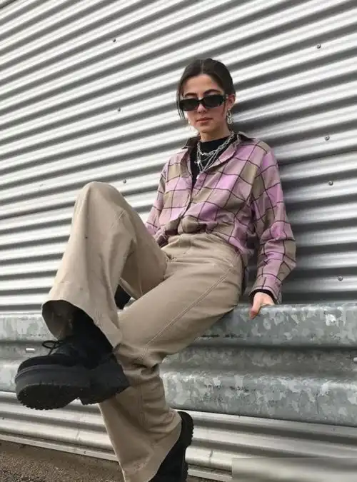  秋季出游该穿什么上衣选这3件就够了,能够搭配你衣柜90的衣服