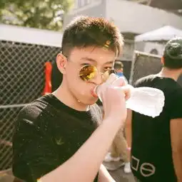 打造出richchigga等一众最拽rapper的频道,就是它
