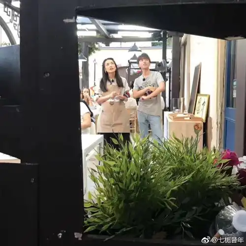  中餐厅后首互动舒淇为王俊凯点赞有你多好