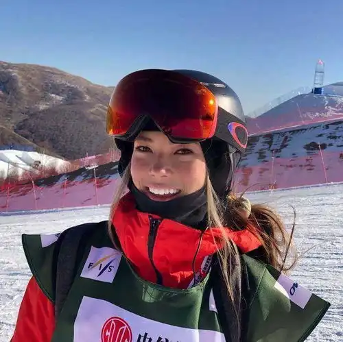  刷屏了15岁女孩加入中国国籍,短短7个月,为中国狂揽7枚金牌