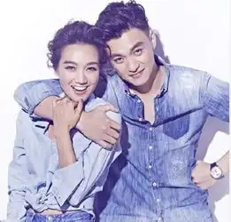  朱丹疑似怀孕脚踩平底鞋腹部明显隆起