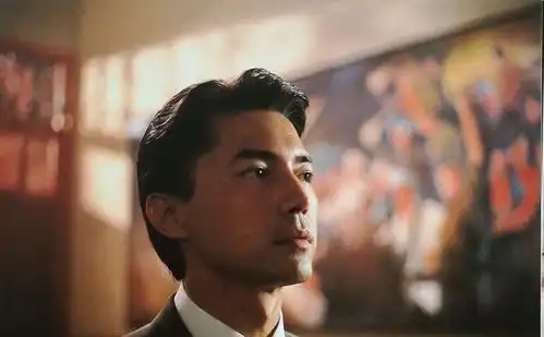  年轻时的尊龙有多帅古天乐和他之间,差了10个木村拓哉