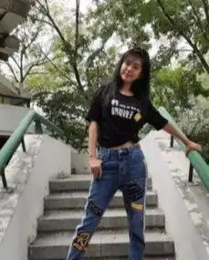  爱情公寓演员近照一菲鼻小下巴尖,宛瑜太可爱,美嘉咋变成这样