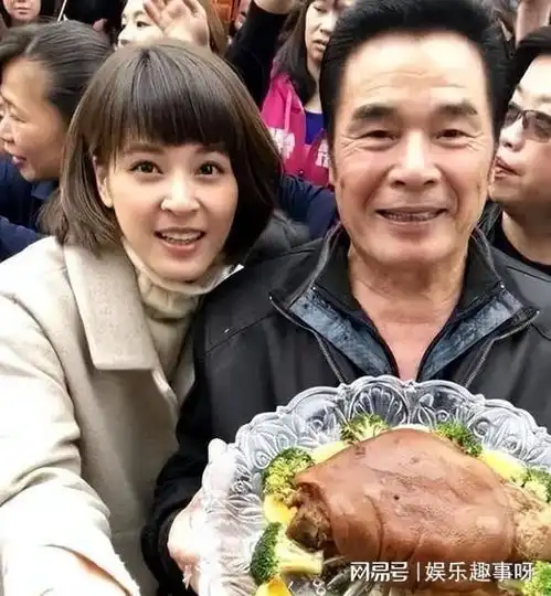 74岁的雷洪一妻五婚生七子,破产后妻离子散,韦小宝不好当
