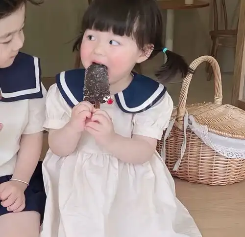  情侣头像大q宝和丸子妹