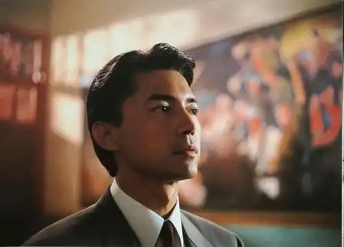  年轻时的尊龙有多帅古天乐和他之间,差了10个木村拓哉