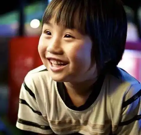 小小彬图片头像温兆宇