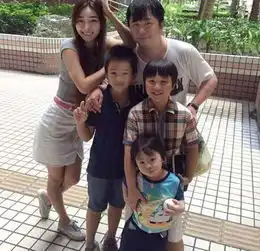  妻子曝小彬彬家藏前妻敲门不开还偷偷换锁