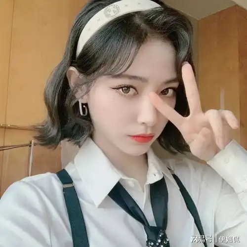  肖战程潇杨超越许佳琪邓伦王源丁禹兮张若昀