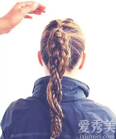  韩式空气发型设计时尚女性是你