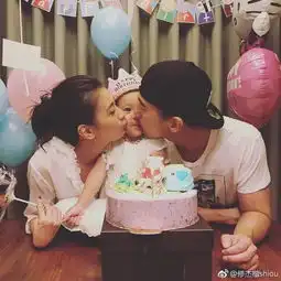  贾静雯修杰楷晒咘咘2岁派对爱变装的小公主