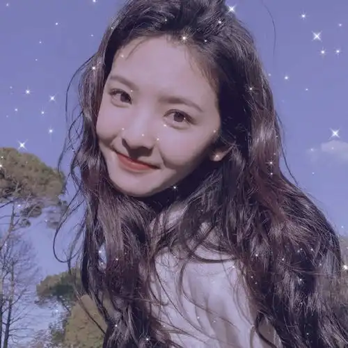  少女心仙气女生头像沉默是一个女孩最大的哭声
